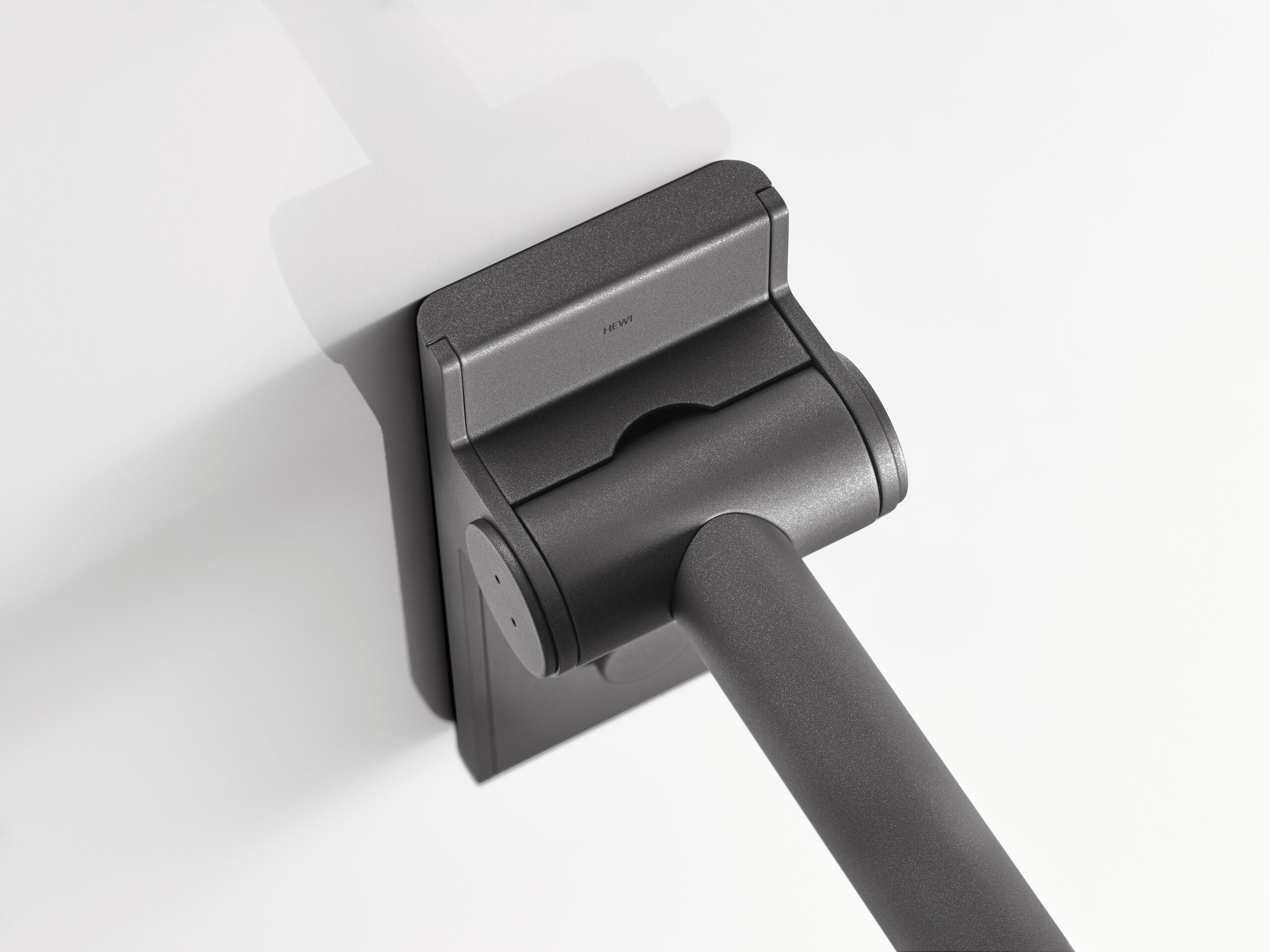 Hinged support handle